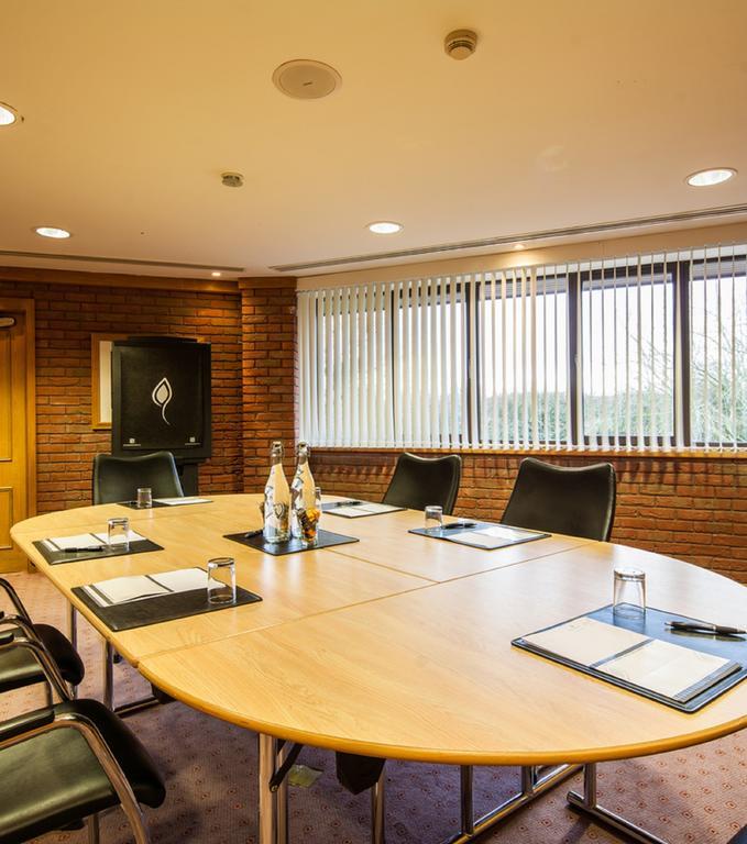 Abbey Hotel Golf & Spa Redditch Eksteriør bilde
