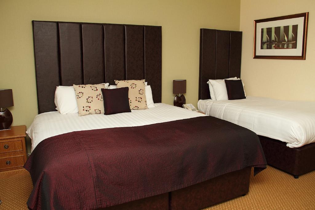 Abbey Hotel Golf & Spa Redditch Eksteriør bilde