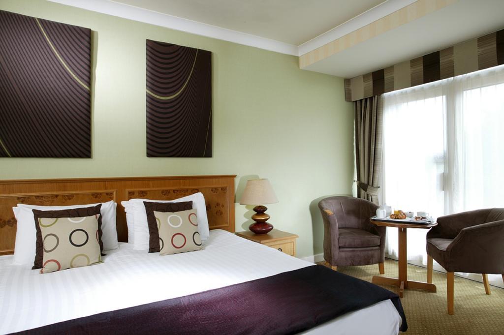 Abbey Hotel Golf & Spa Redditch Eksteriør bilde