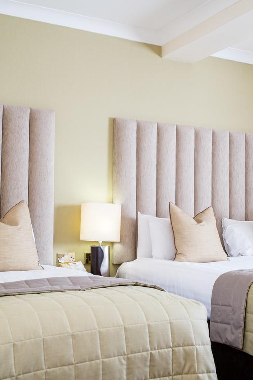 Abbey Hotel Golf & Spa Redditch Eksteriør bilde